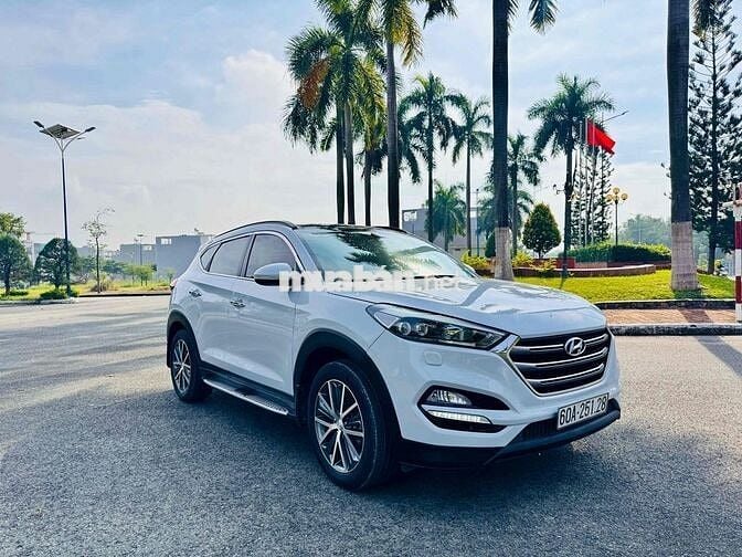 Hyundai Tucson 2015 2.0 AT bản Full nhập cực ngon