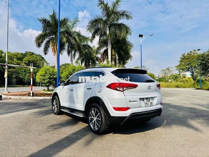 Hyundai Tucson 2015 2.0 AT bản Full nhập cực ngon