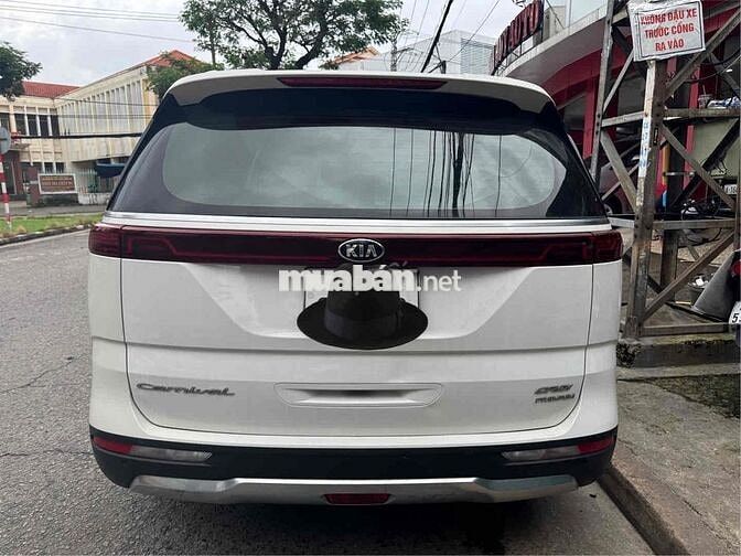 ❤️KIA CARNIVAL PREMIUM 8 CHỖ MÁY DẦU 2021 4 VẠN KM