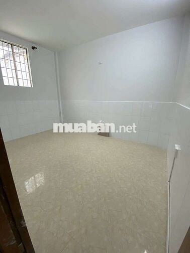 Cho thuê nhà DT : 4m ❌ 16m 
- KC : 1 trệt 1Lầu +3PN bếp  2wc ban công