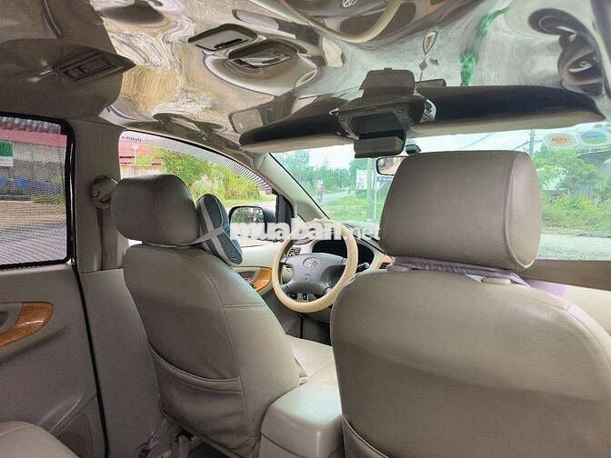 Bán xe innova g xịn 2009