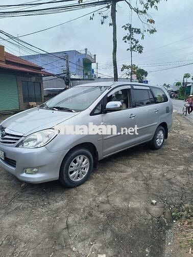 Bán xe innova g xịn 2009