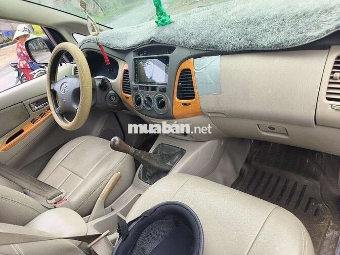 Bán xe innova g xịn 2009