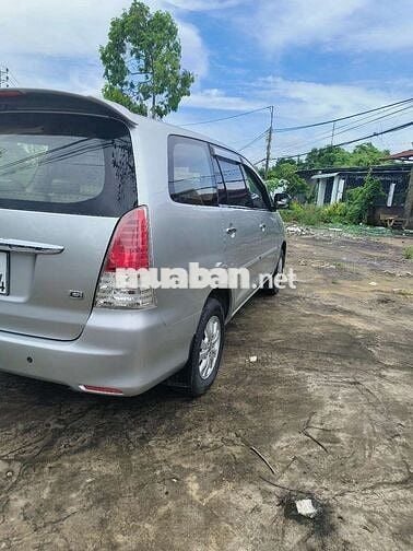 Bán xe innova g xịn 2009