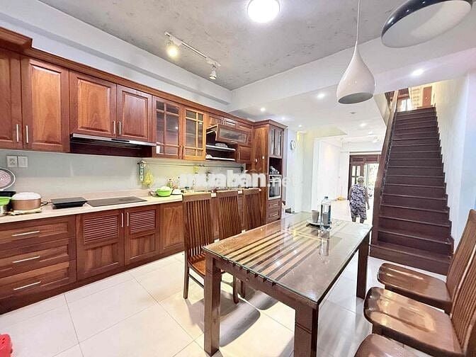 🟥Bán Nhà MT Công Viên _4 Tầng _Cách Đại Học Văn Lang 50m_Cho thuê 40tr