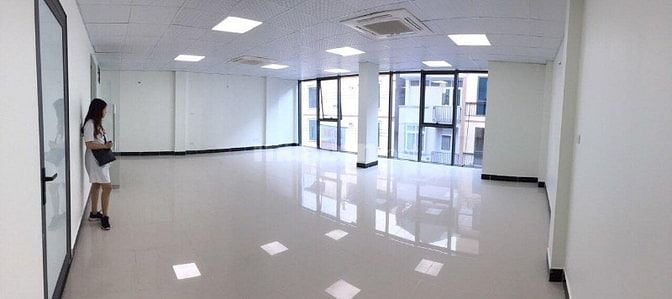 Chính Chủ Cho Thuê Văn phòng giá rẻ 236 Nguyễn Văn Tuyết, Đống Đa, HN 