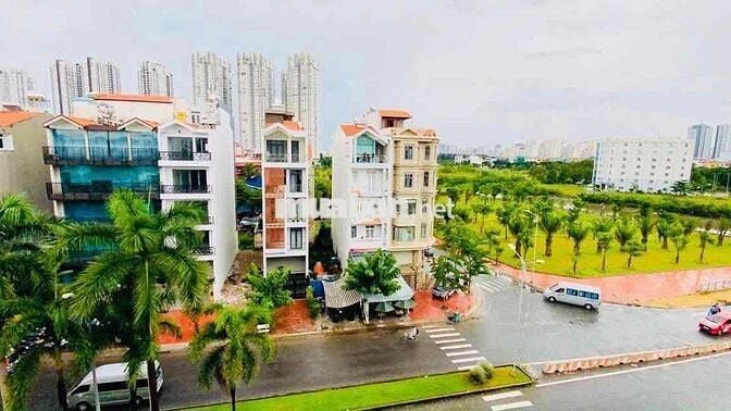 Sàn VP 75m trống suốt mặt tiền D1 Him Lam, có thang máy, máy lạnh
