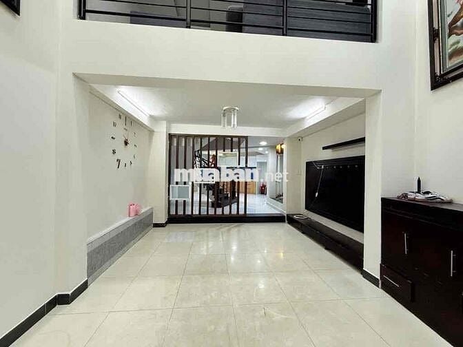 🟥Gấp Bán Nhà 5 Tầng _Hoàng Hoa Thám _DTSD ~300m2 _HXH Ngủ Nhà.