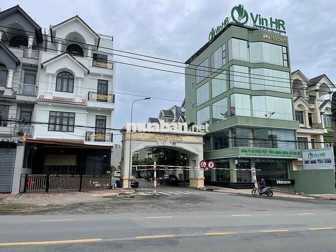 Đất sổ Hồng 85m2 đường DT 743-Di An-TP HCM