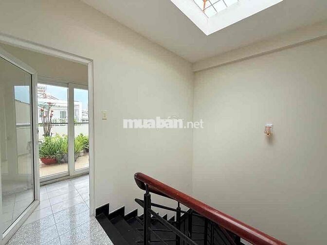 🟥Gấp Bán Nhà 5 Tầng _Hoàng Hoa Thám _DTSD ~300m2 _HXH Ngủ Nhà.