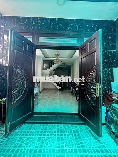 Nhà Mới Sạch Sẻ DT 4x15 1Trệt 2Lầu 3Pn 2Wc Sân Đậu Xe Máy Hẻm Xe Tải