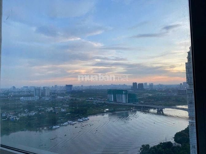 Vinhomes Central Park 140m², 3PN - Full Nội Thất - giá 38tr/th (BPQL)