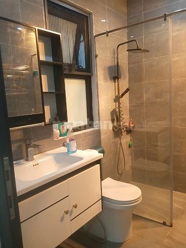 Bán  nhà host trung tâm phố cổ Ngọc Lâm 6 tầng thang máy .Giá 8,95 tỷ