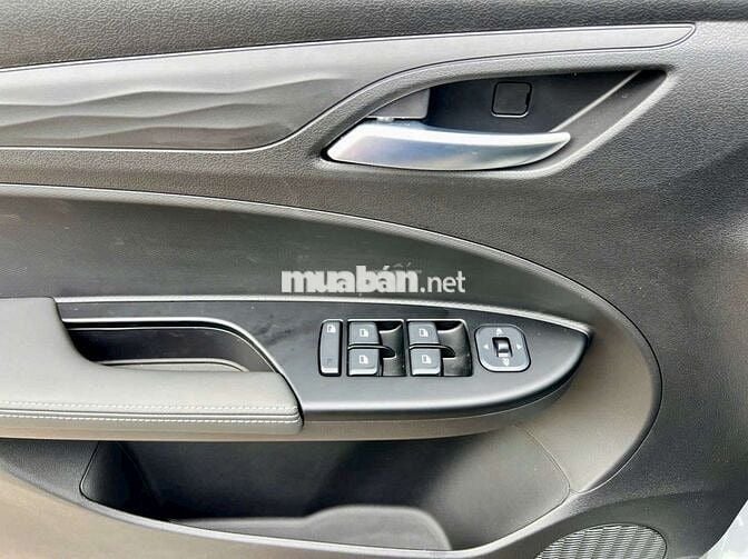 Vf5 đời 2025 đăng ký10/2025 chạy chưa tới 600km