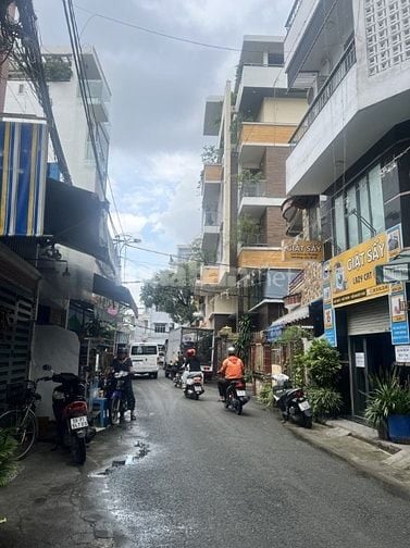 Bán nhà HXH sát Bành Văn Trân, Tân Bình, 5x14, DT 20tr/th, chỉ 5.99 tỷ