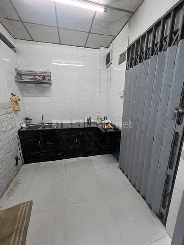 Cho thuê nhà 2 mặt hẻm rộng 4m, khu Giáo xứ Bình Thới, phường 3, Q11