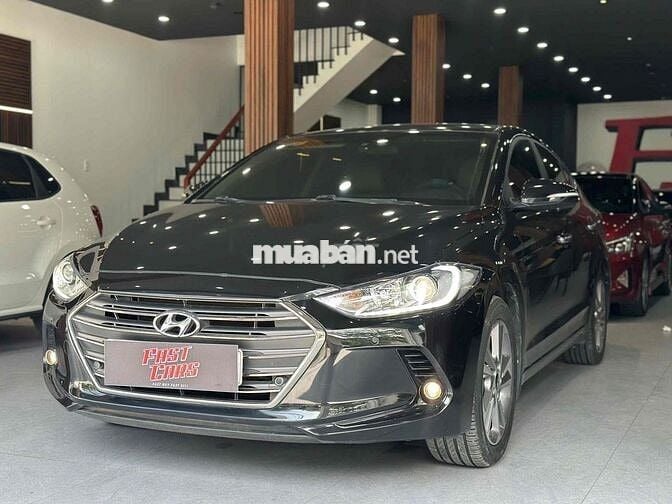 Hyundai Elantra 2018 - 70000 km