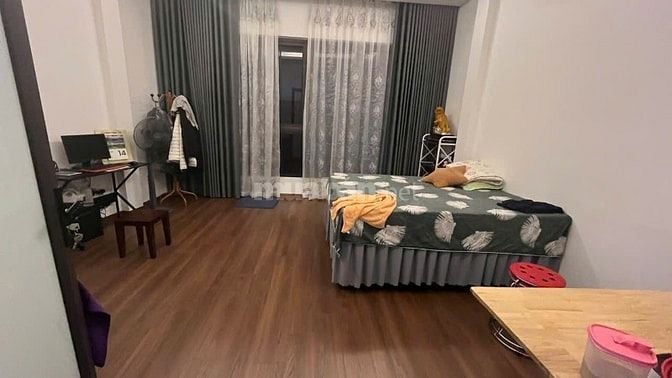 Bán gấp nhà mặt phố Cát Linh kinh doanh sầm uất 28m2,15 tỷ 