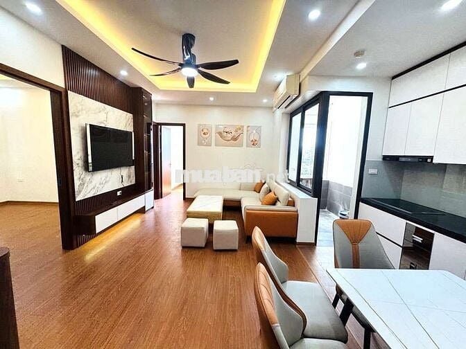 KĐT TP GIAO LƯU-LÔ GÓC -3 NGỦ - 2 VỆ SINH -2 BAN CÔNG -GẦN HỒ ĐIỀU HOÀ