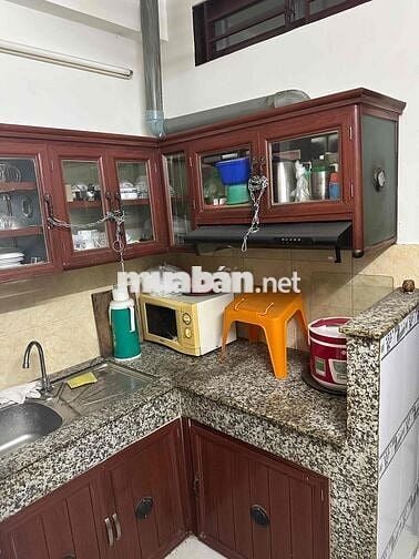 Cho thuê phòng trọ 30m2 nội thất đầy đủ gần chợ Bà Chiểu