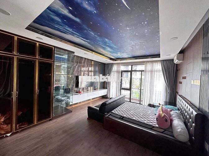 🎄 Villa Cho Thuê_HXH Nguyễn Minh Hoàng_9x20m, Trệt 2 Lầu, Nội Thất Xịn