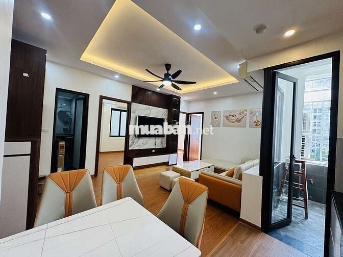 KĐT TP GIAO LƯU-LÔ GÓC -3 NGỦ - 2 VỆ SINH -2 BAN CÔNG -GẦN HỒ ĐIỀU HOÀ