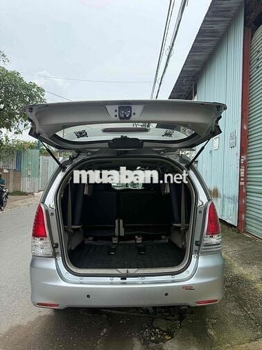 Toyota Innova 2009 V Bạc