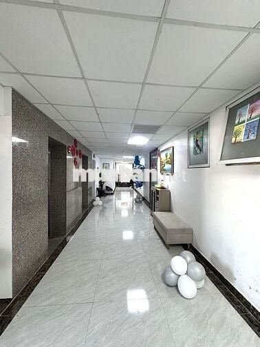 KĐT TP GIAO LƯU-LÔ GÓC -3 NGỦ - 2 VỆ SINH -2 BAN CÔNG -GẦN HỒ ĐIỀU HOÀ