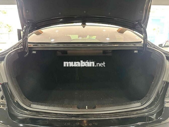 Hyundai Elantra 2018 - 70000 km