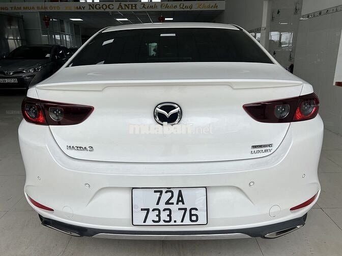 Mazda 3 2021 1.5L Luxury - 73000 km