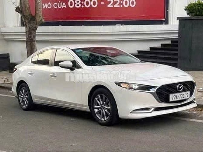 Mazda 3 2021 1.5L Luxury - 73000 km
