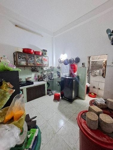 Bán nhà mặt tiền gần đường Vành Đai Trong quận Bình Tân, 60m2, 3 tầng