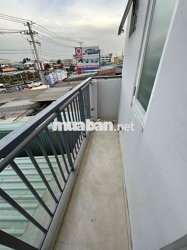 Tìm nữ ở Ghép trọ 22m2, có gác và ban công riêng ngay đường QL 13