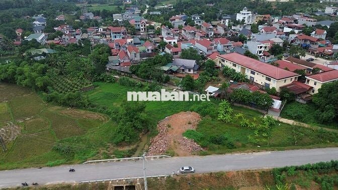 BÁN 867M2 ĐẤT SẴN NHÀ VƯỜN MẶTTIỀN OTO TRUNGTÂM THANH SƠN(GIÁP LAI CŨ)