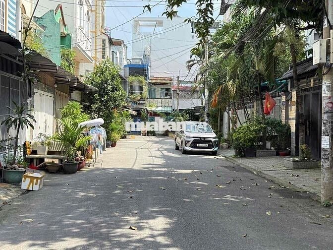 NHÀ GẦN CV LÀNG HOA DT 80M2 3PN NGUYỄN VĂN KHỐI GÒ VẤP