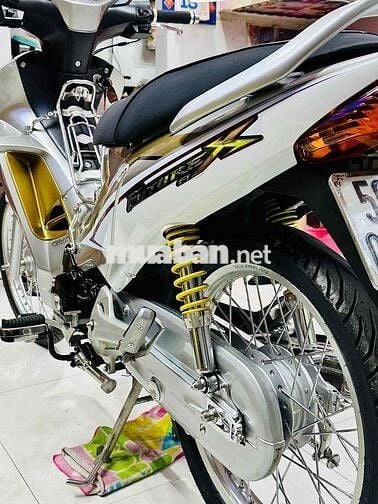 Honda Future X Fi 2011 Trắng Bạc Vàng
