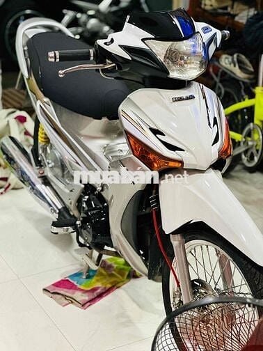 Honda Future X Fi 2011 Trắng Bạc Vàng