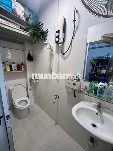 Chung cư Phạm Vấn 1 phòng khách, 1 phòng ngủ, 1 bếp, 1 nhà vệ sinh