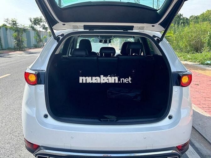 Mazda CX5 2022 2.0 Luxury 21000 km sơn zin 99%