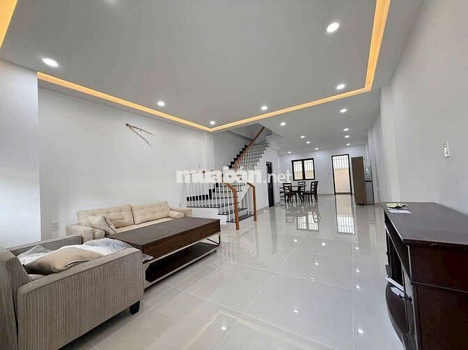 Cho thuê nhà đầy đủ nội thất tại KCN VSIP2 Bình Dương | Mới 2025