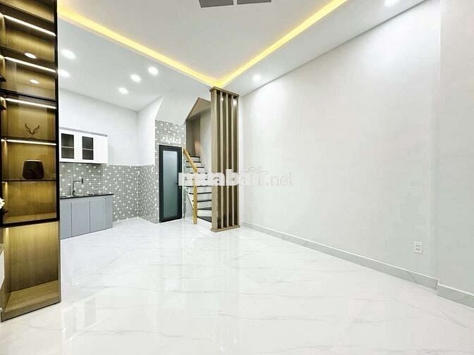 Bán nhà 3TầngNgô Tất Tố,Nở hậu,P21,Bình Thạnh ,Diện Tích 32m2,Giá đẹp