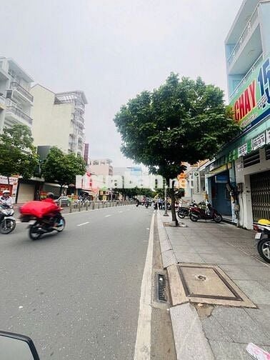 CHo thuê nhà mặt tiền đường Luỹ bán bích 5x40m cấp 4 thông suốt