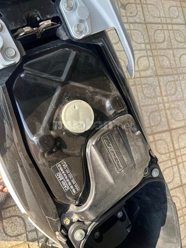 đổi qua sử dụng xe tay GA , cần bán honda fu neo fi 2008  BS TP HCM