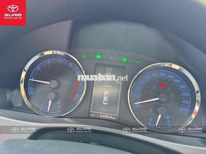 Toyota Corolla Altis 2020 1.8 CVT - bảo hảnh hãng