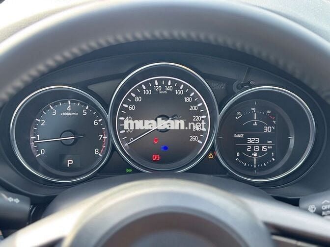 Mazda CX5 2022 2.0 Luxury 21000 km sơn zin 99%