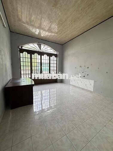 BÁN NHÀ 2 TẦNG TÂN HÒA ĐÔNG - GIÁP Q.6, TÂN PHÚ - HẺM NHỰA 10M THÔNG