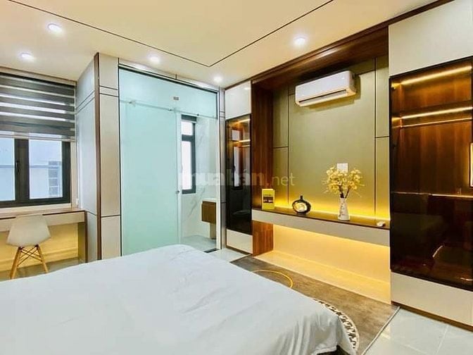 BÁN LẠI CĂN NHÀ Phạm Văn Bạch, Tân Bình. Đường chải nhựa, hẻn xe hơi