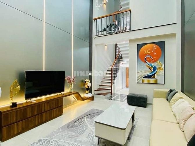 BÁN LẠI CĂN NHÀ Phạm Văn Bạch, Tân Bình. Đường chải nhựa, hẻn xe hơi