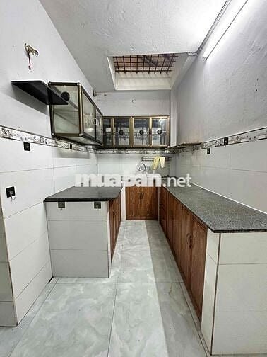 BÁN NHÀ 2 TẦNG TÂN HÒA ĐÔNG - GIÁP Q.6, TÂN PHÚ - HẺM NHỰA 10M THÔNG