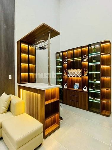 BÁN LẠI CĂN NHÀ Phạm Văn Bạch, Tân Bình. Đường chải nhựa, hẻn xe hơi